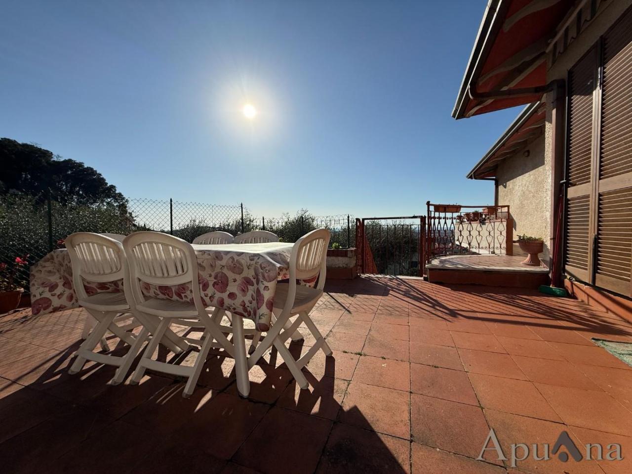 Vendita Villa, Massa foto