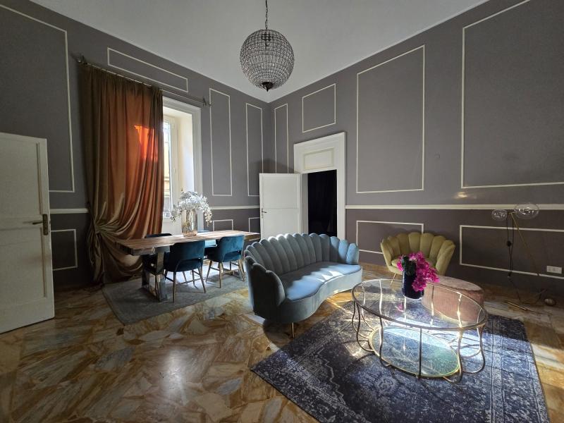 Vendita Stabile/Palazzo, Lecce foto