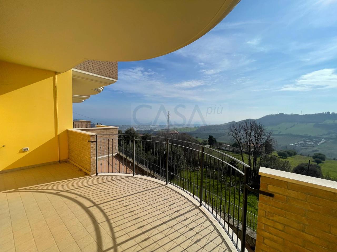 Vendita Appartamento, Colonnella foto