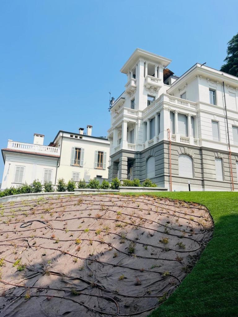 Vendita Pentavani, Como Vendita Pentavani, Como foto