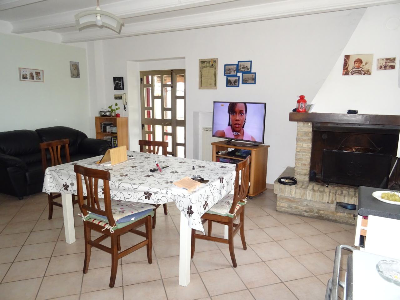 Vendita Multivani, Trecastelli foto