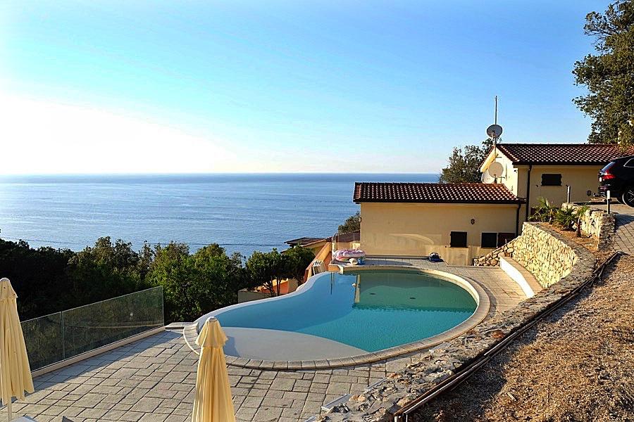 Venta Multivani, Marciana Marina foto