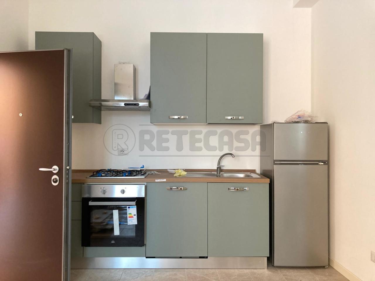 Affitto Bivani, Crema foto
