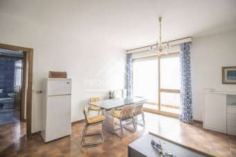 Vendita Appartamento, Camaiore