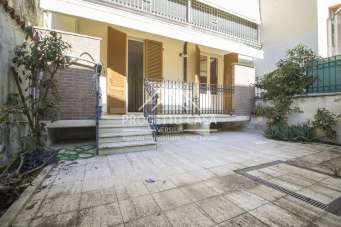 Vendita Appartamento, Viareggio