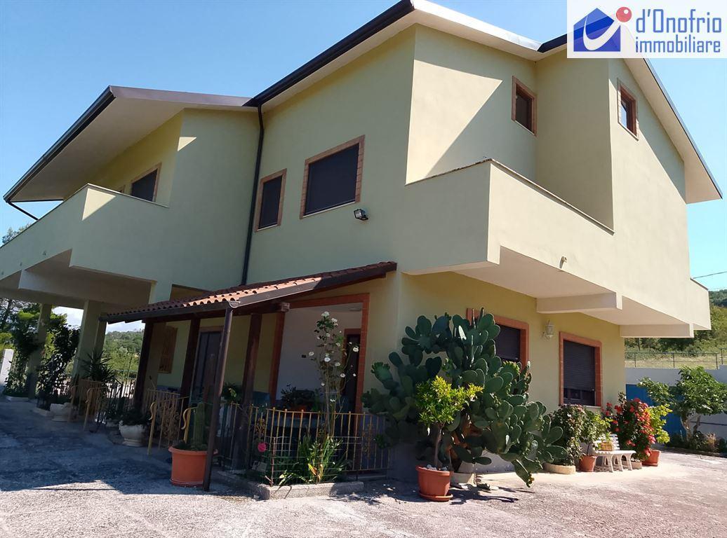 Vendita Villa, Baranello foto