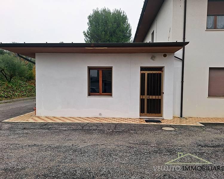 Vendita Appartamento, Ostra foto