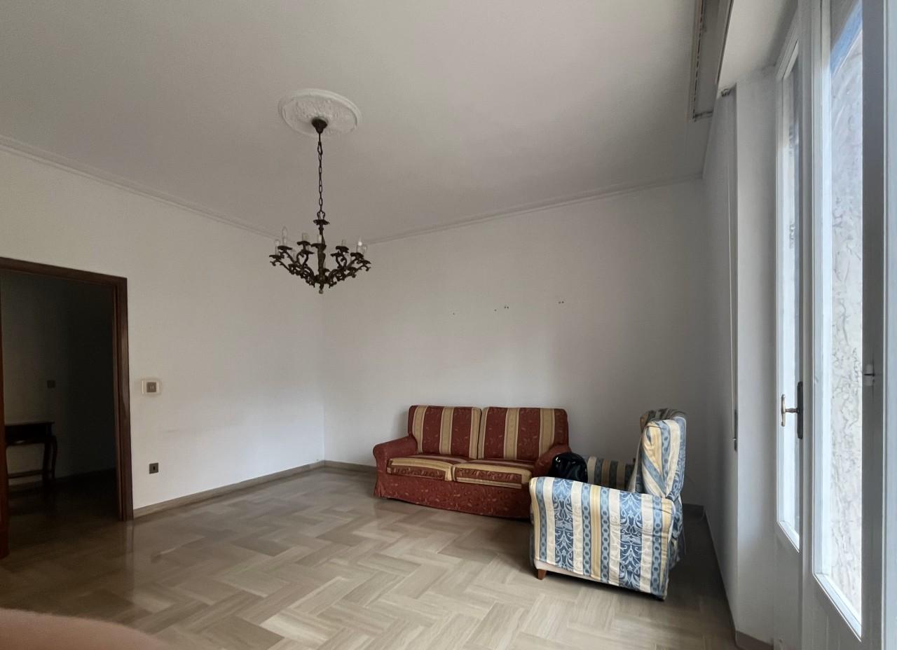 Vendita Pentavani, Jesi foto