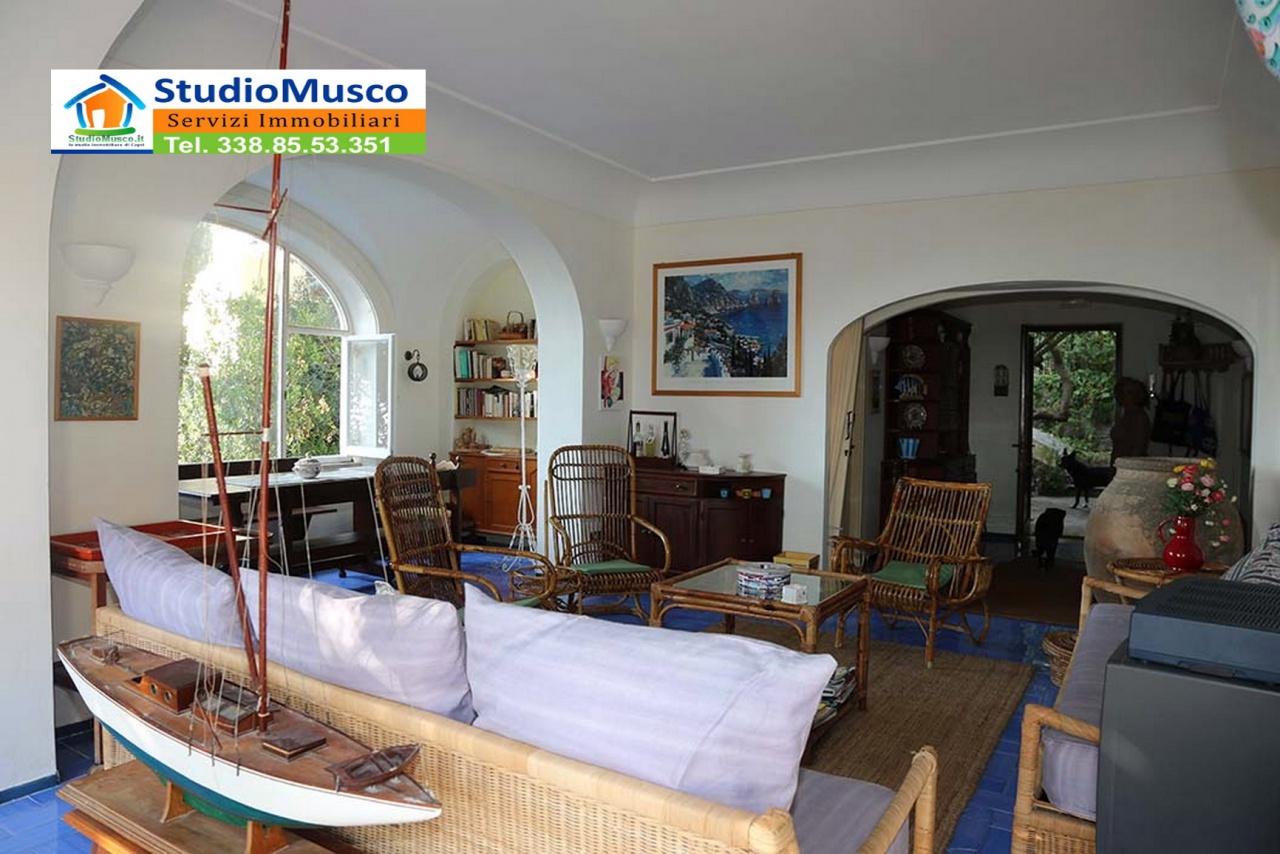 Vendita Quadrivani, Anacapri foto