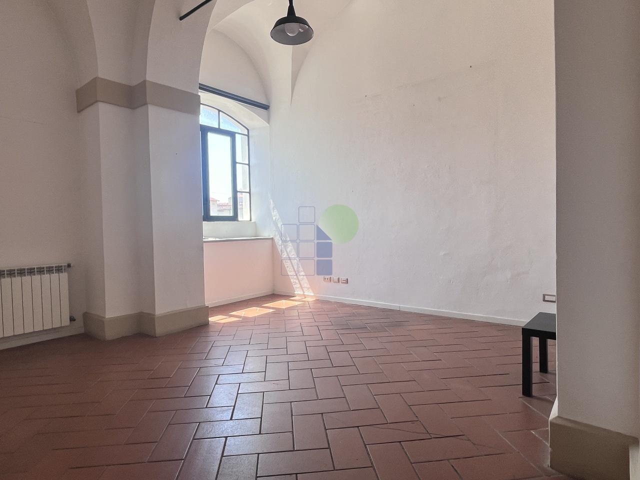Affitto Multivani, Livorno foto