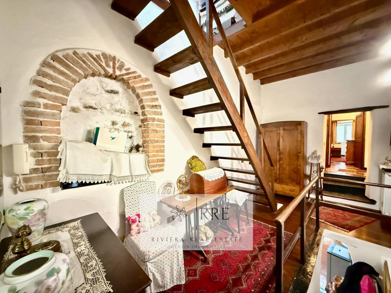 Vendita Casa indipendente, Pieve di Teco foto