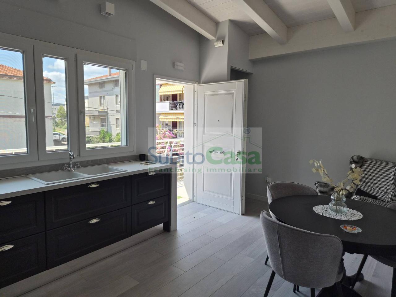 Affitto Appartamento, Chieti foto