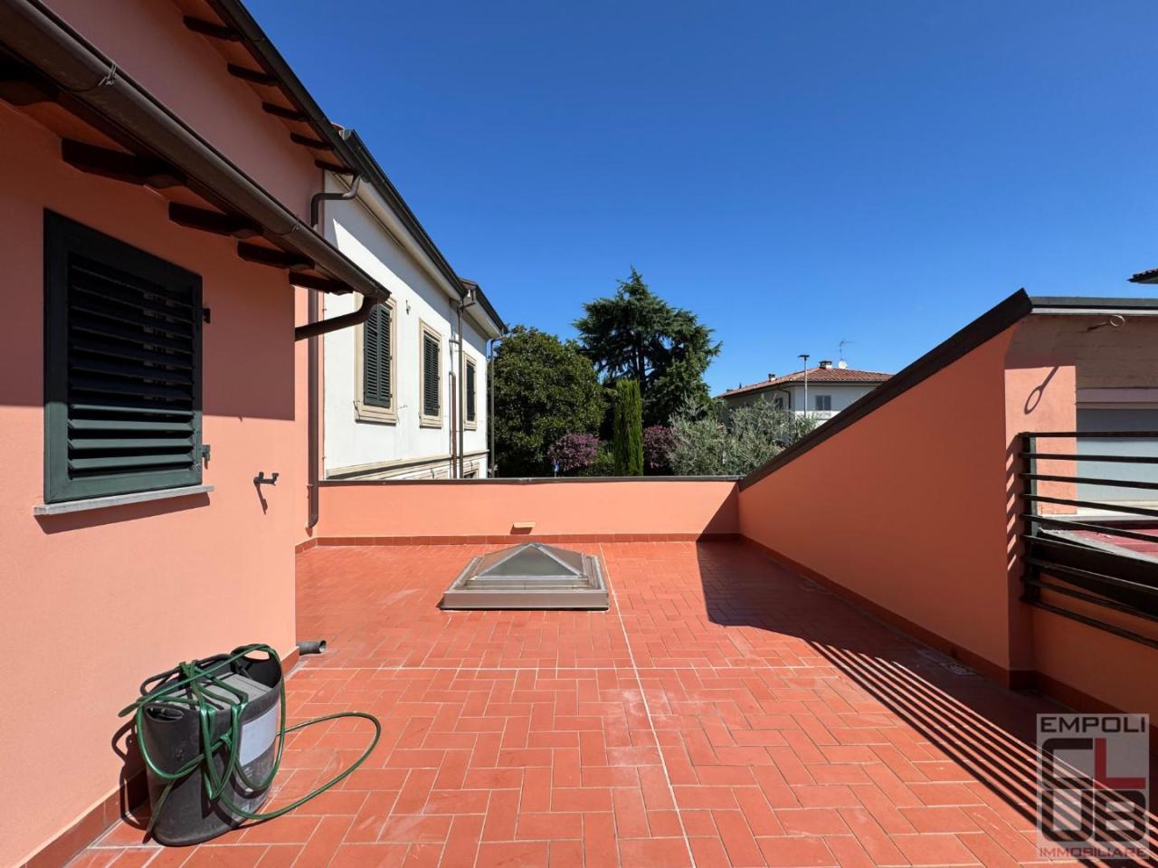 Affitto Appartamento, Empoli foto