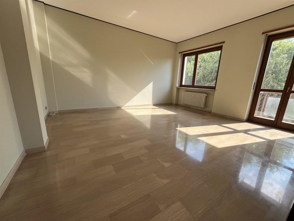 Vendita Appartamento, Mondovi foto