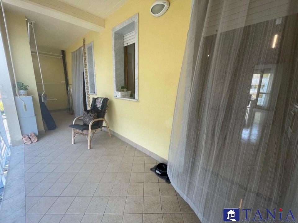 Vendita Quadrivani, Carrara foto