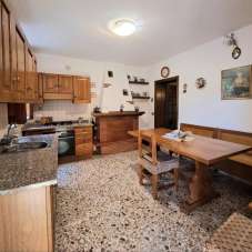Vendita Pentavani, Massarosa
