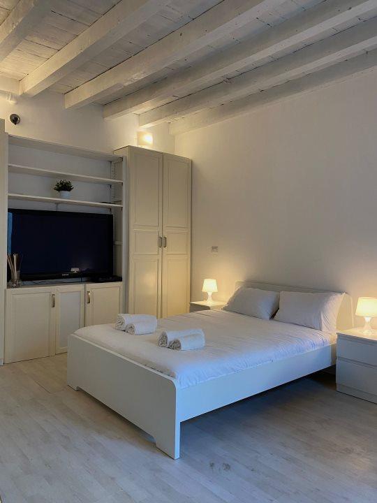 Affitto Bivani, Milano foto