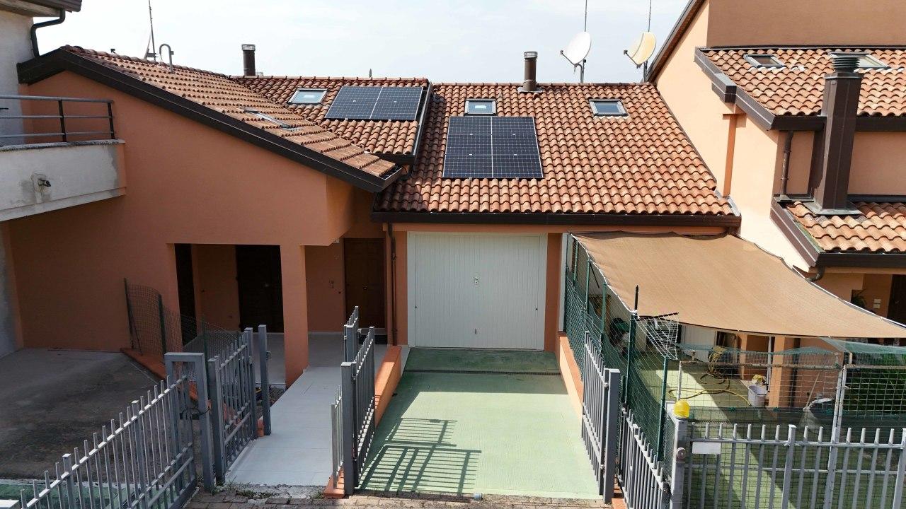 Vendita Quadrivani, Coriano foto