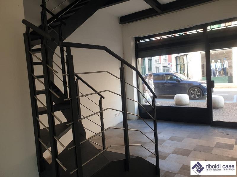 Sale Two rooms, Desio foto