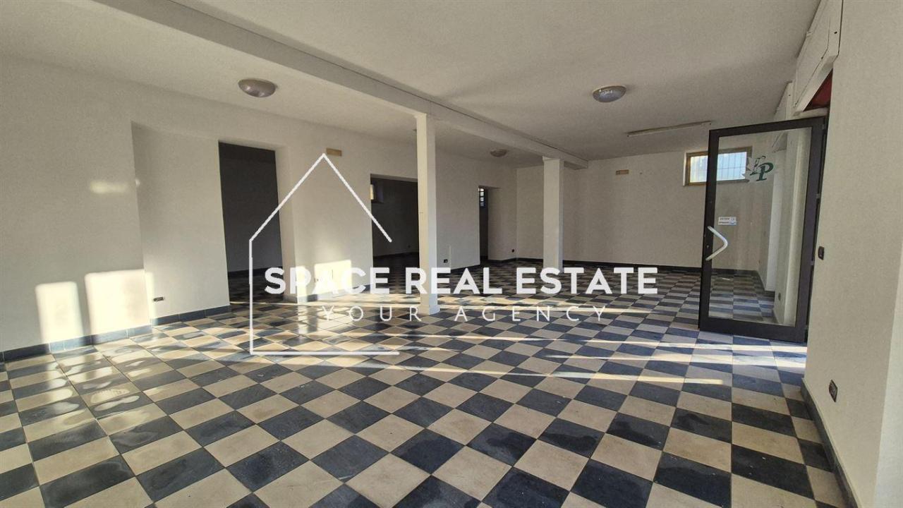 Affitto Negozio, Pomezia foto