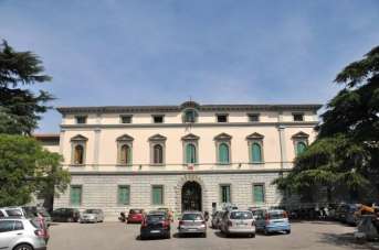 Affitto false, Firenze