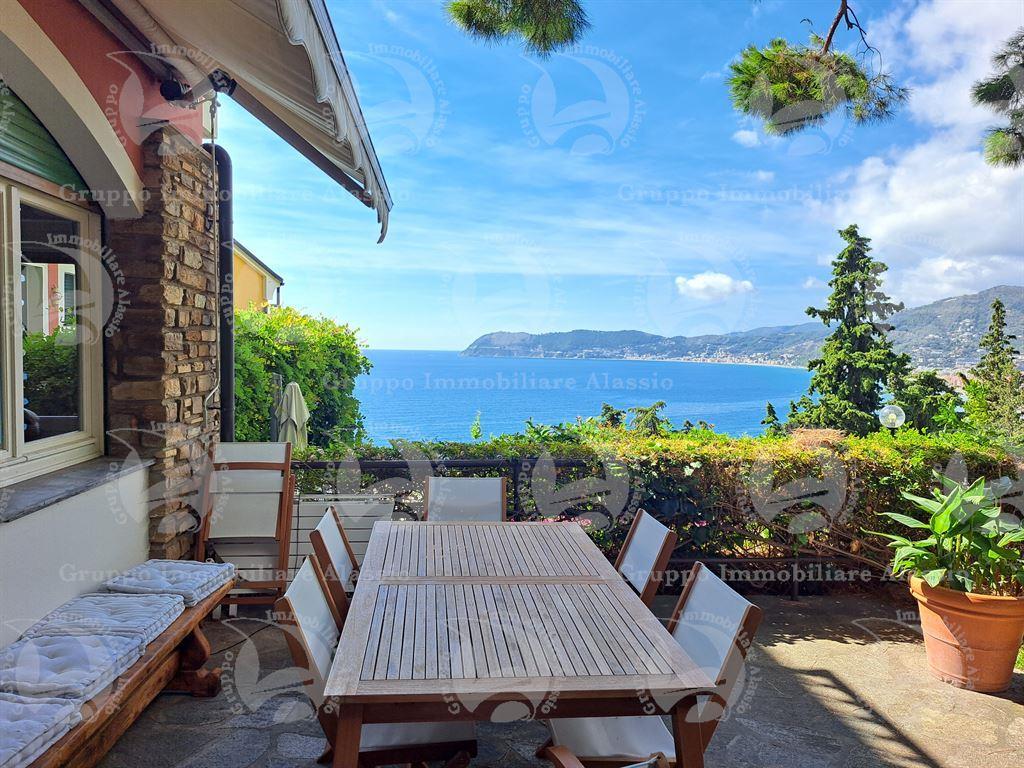 Rent Trivani, Alassio foto