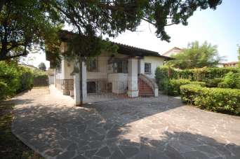 Vendita Case, Pietrasanta