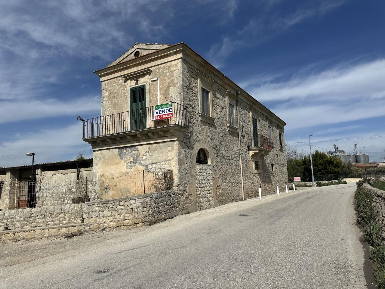 Vendita Multivani, Modica foto