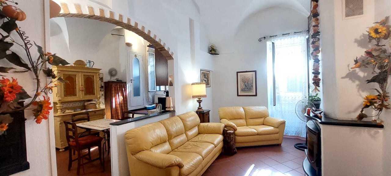 Vendita Pentavani, Imperia foto