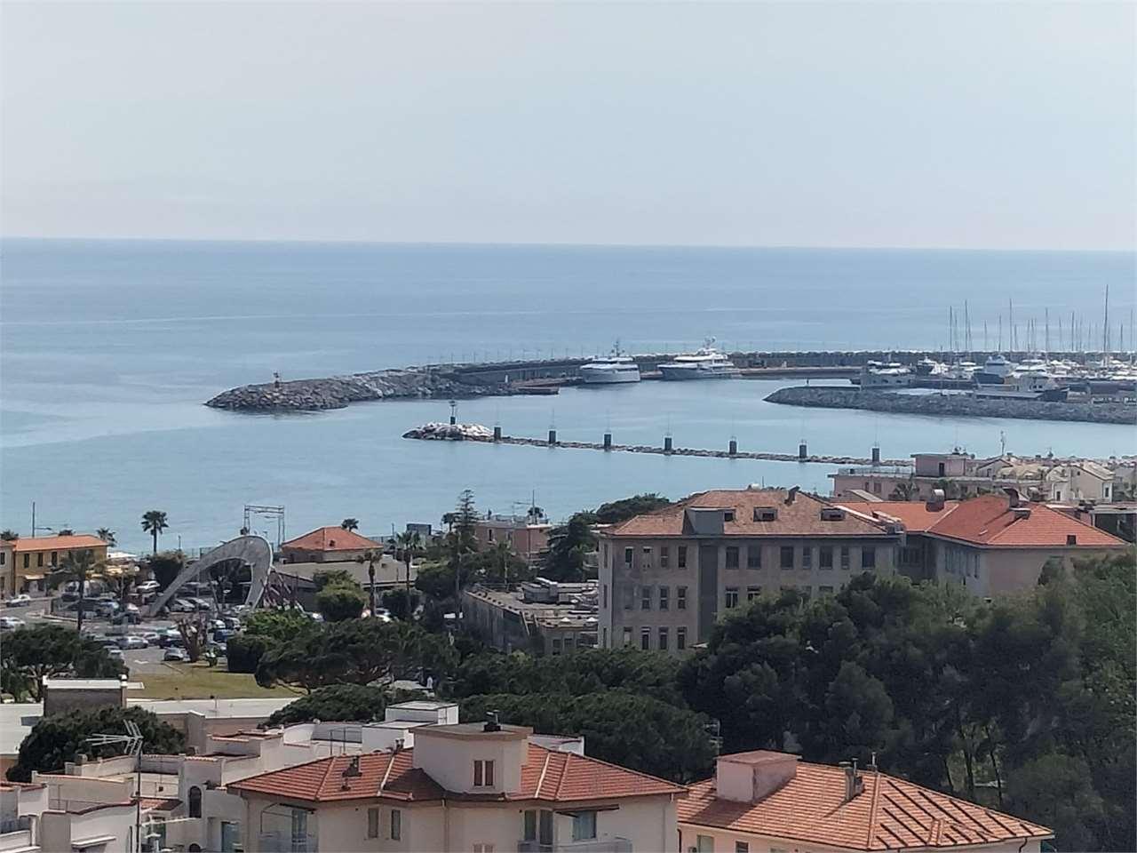 Vendita vendita, Pietra Ligure foto