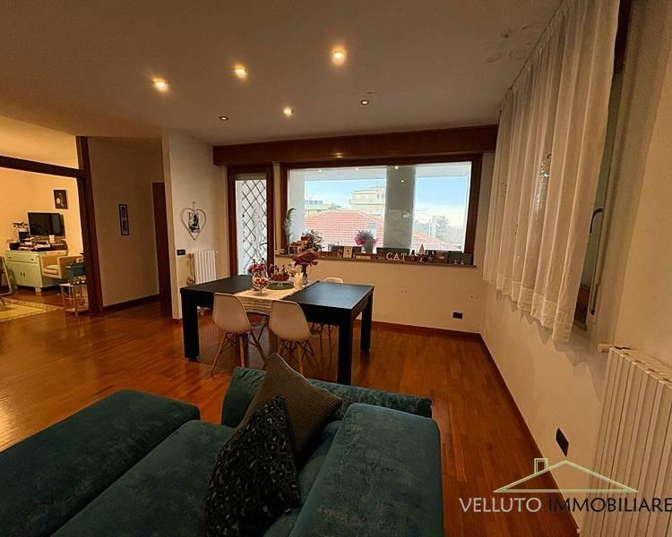 Vendita Appartamento, Senigallia foto