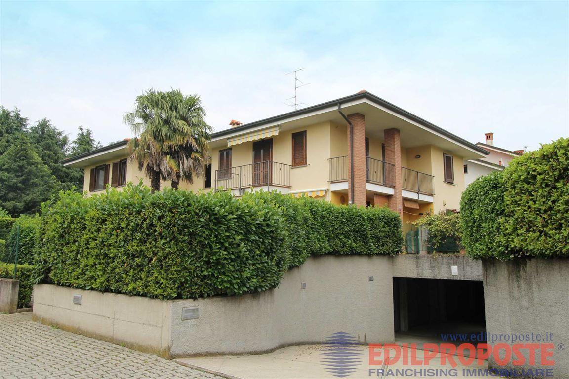 Vendita Appartamento, Cogliate Vendita Appartamento, Cogliate foto