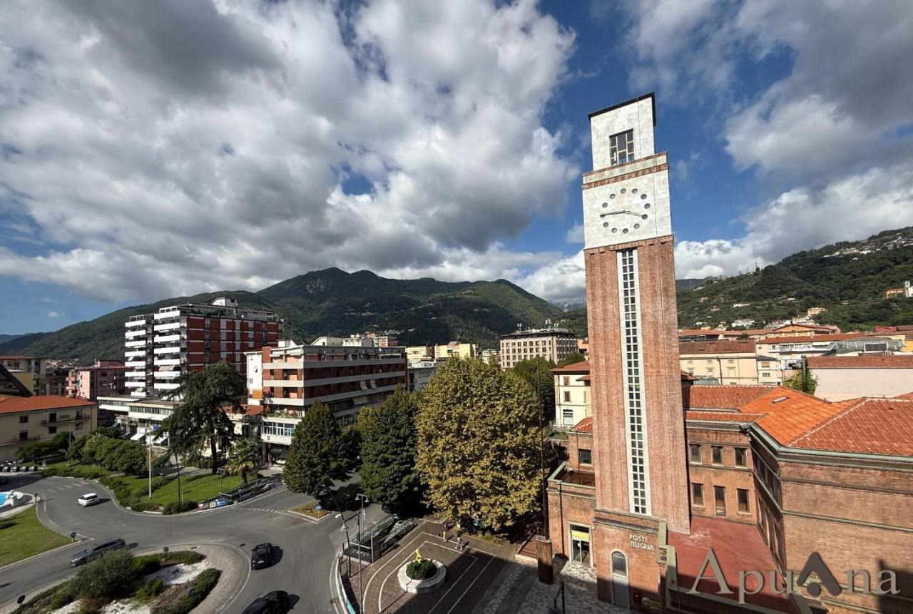 Vendita Appartamento, Massa foto