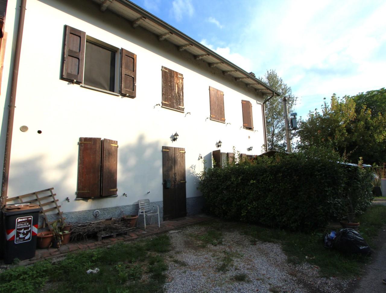 casa indipendente in vendita a Valsamoggia in zona Bazzano