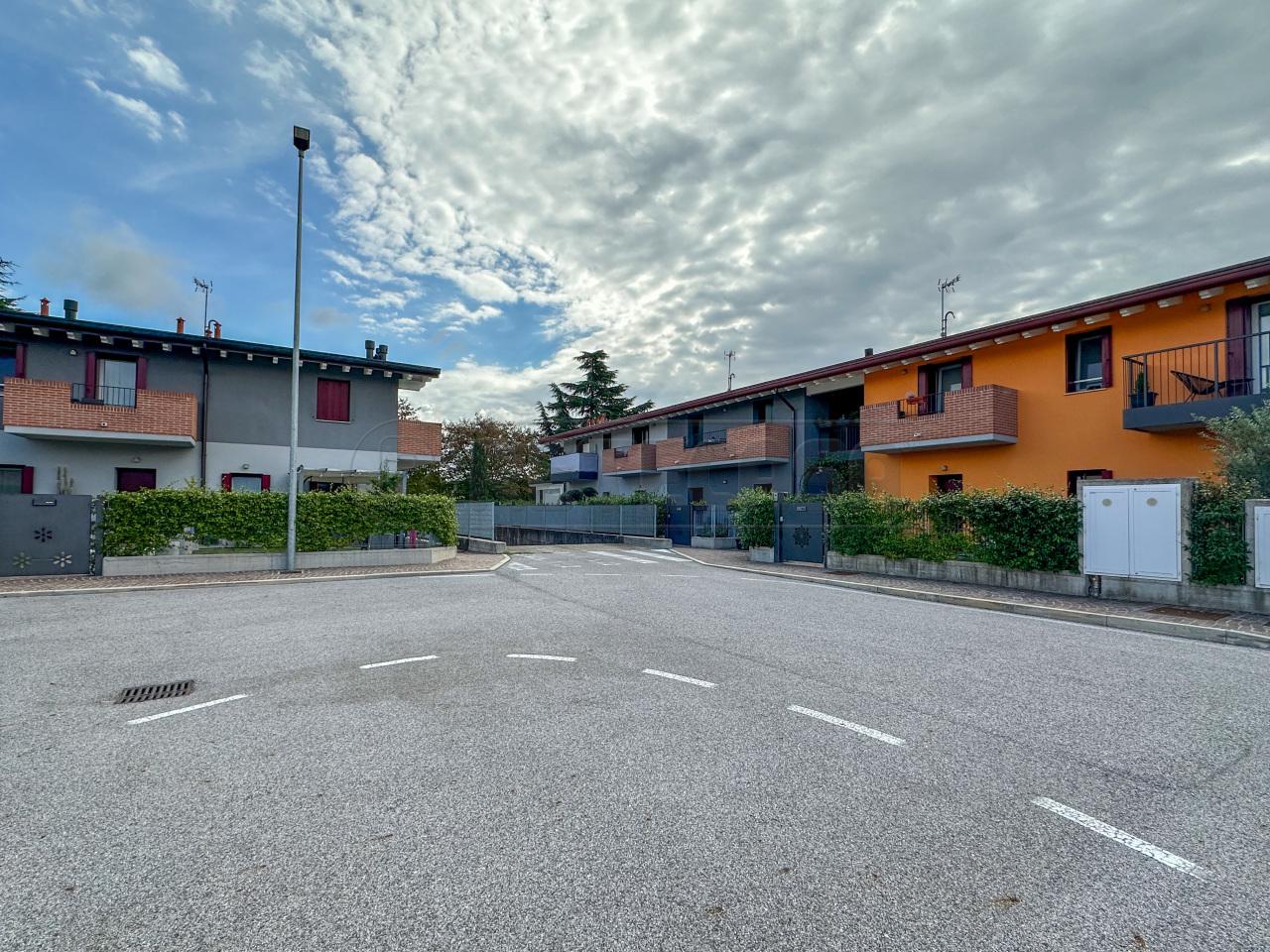 Vendita Pentavani, Chiopris-Viscone foto
