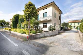 Vendita Casa indipendente, Lucca