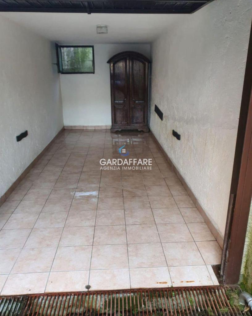 Vendita Box, Sirmione Vendita Box, Sirmione foto