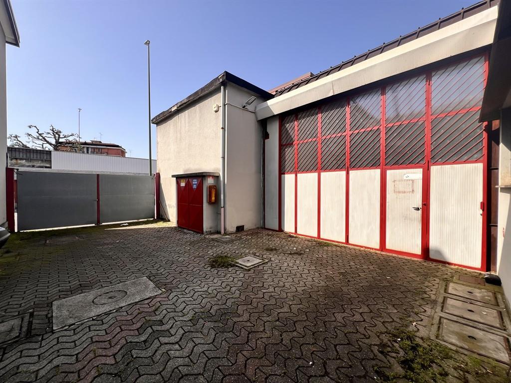 Affitto Capannone, Sesto San Giovanni foto