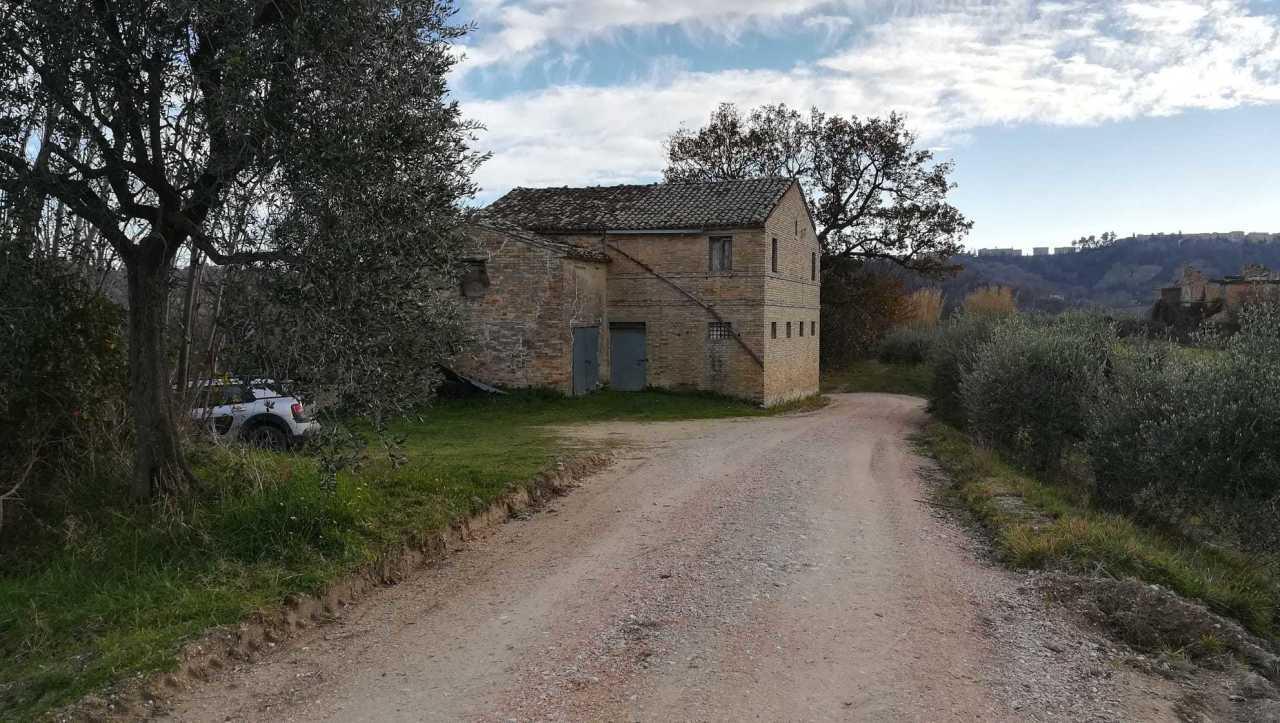 Vendita Esavani, Petritoli foto