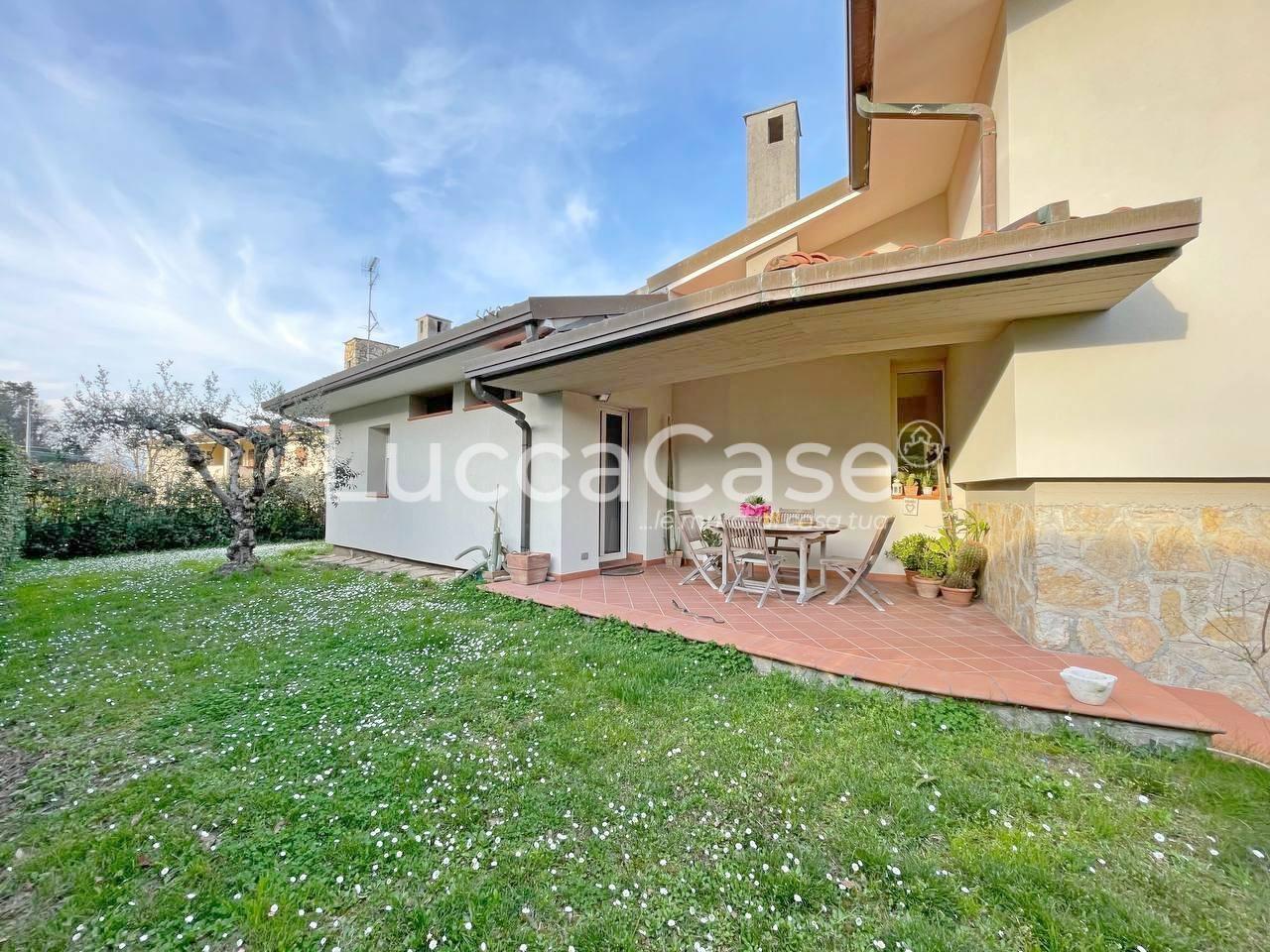 Vendita Casa indipendente, Capannori foto