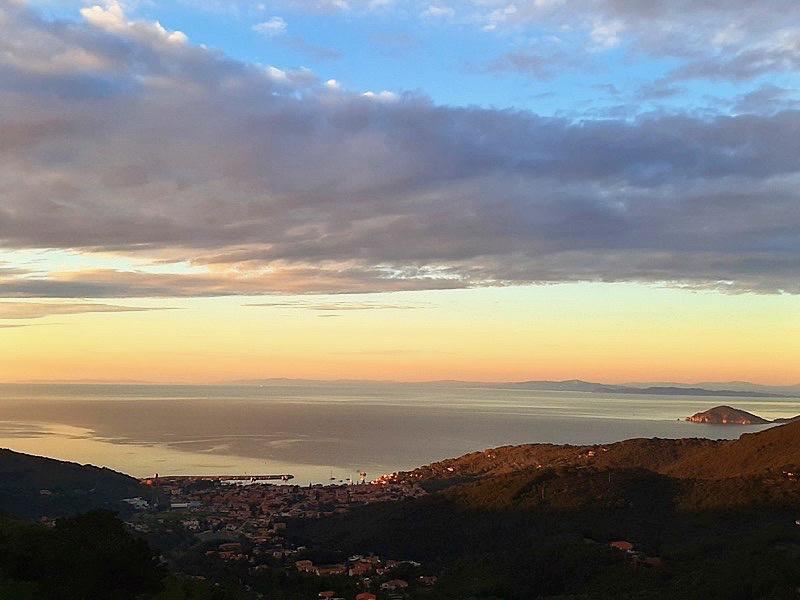 Vendita Esavani, Marciana foto