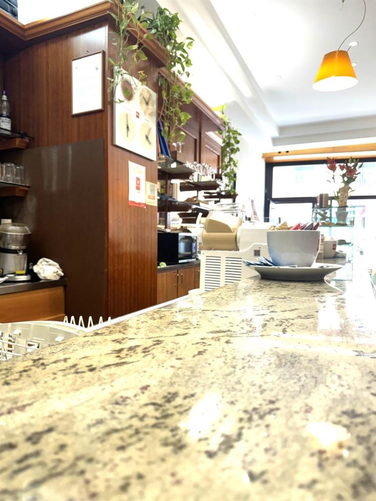 Venta Bar, Monza foto