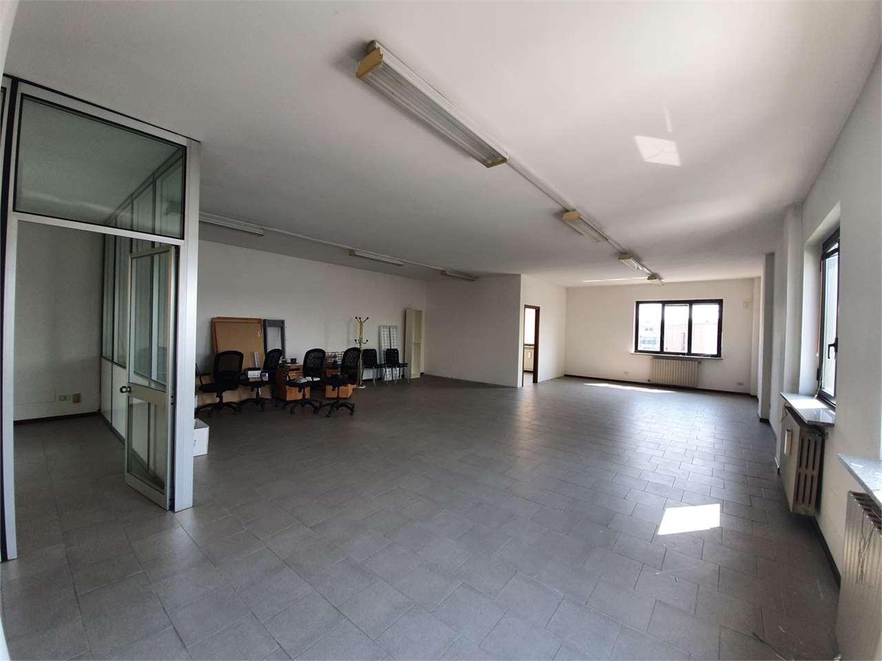 Affitto affitto, Vertemate con Minoprio foto