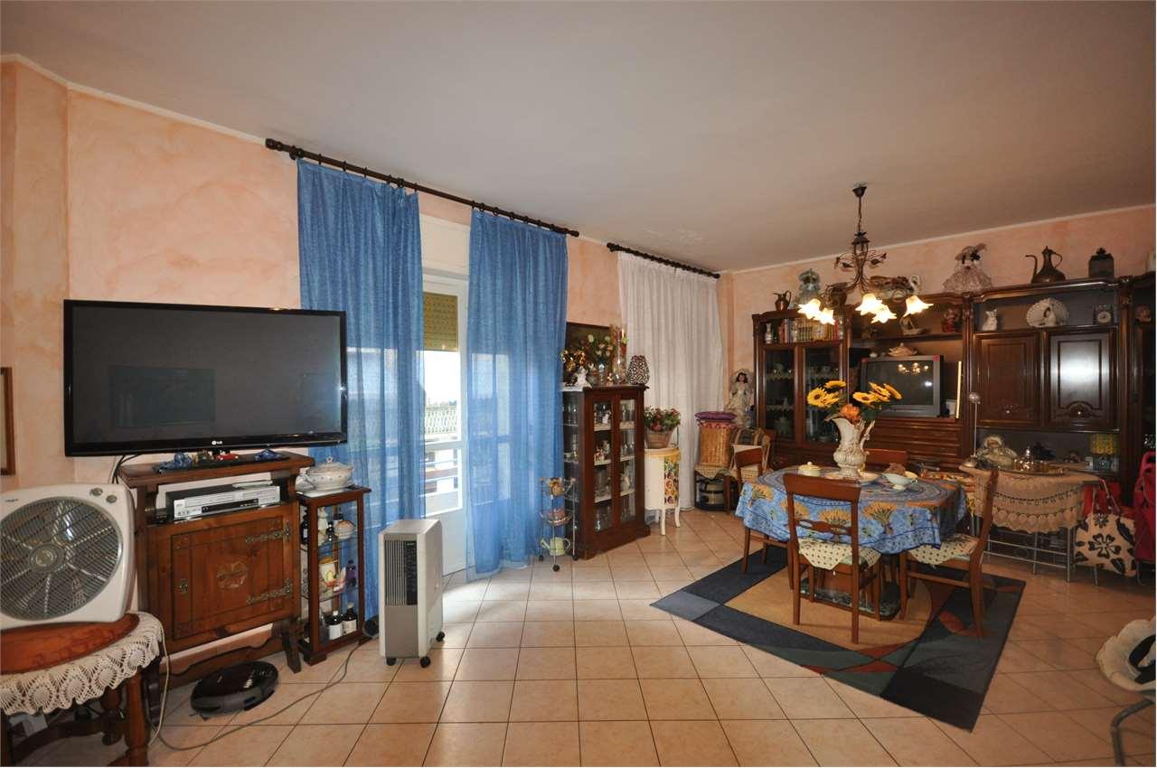 Vendita vendita, Villadossola foto