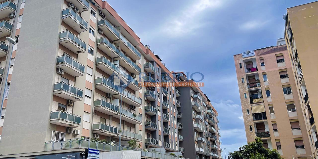 Vendita Esavani, Bari foto