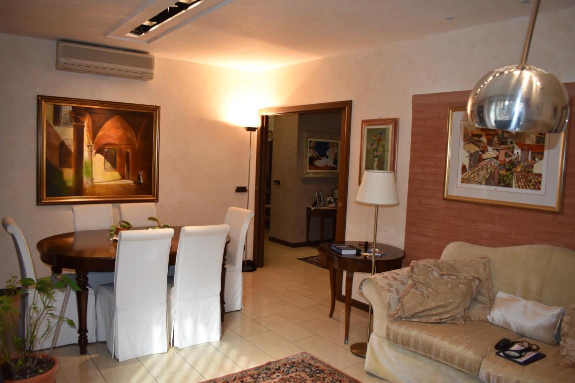 Vendita Appartamento, Bologna foto