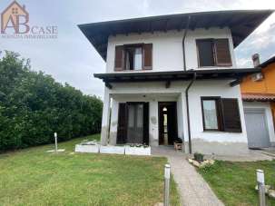 Vendita Villa bifamiliare, Gambolo