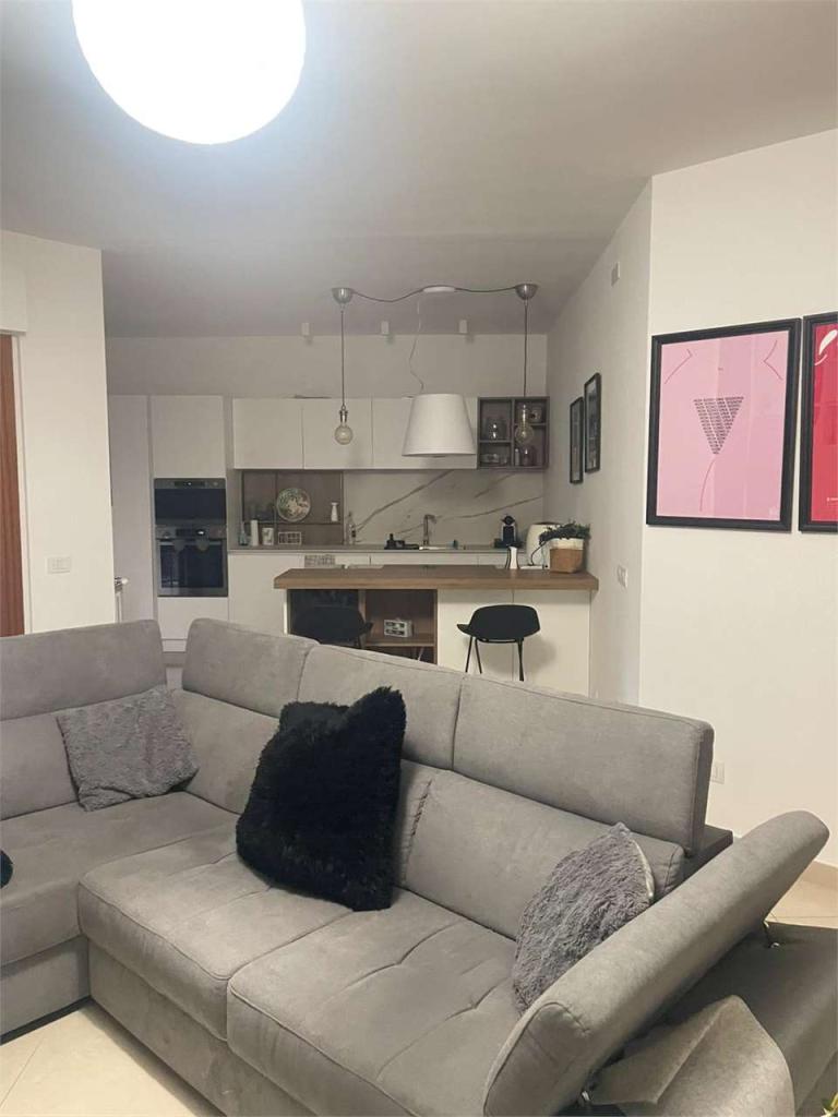 Affitto affitto, Latina foto