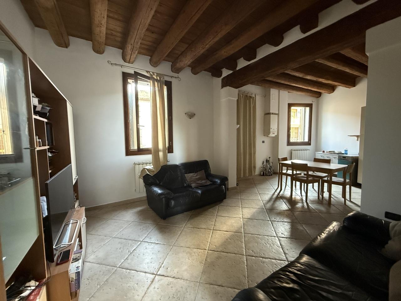 Vendita Bivani, Rovigo foto