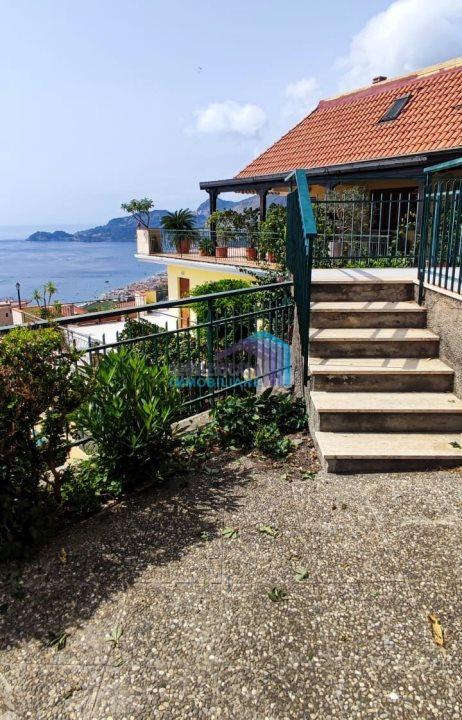 Vendita Trivani, Letojanni foto